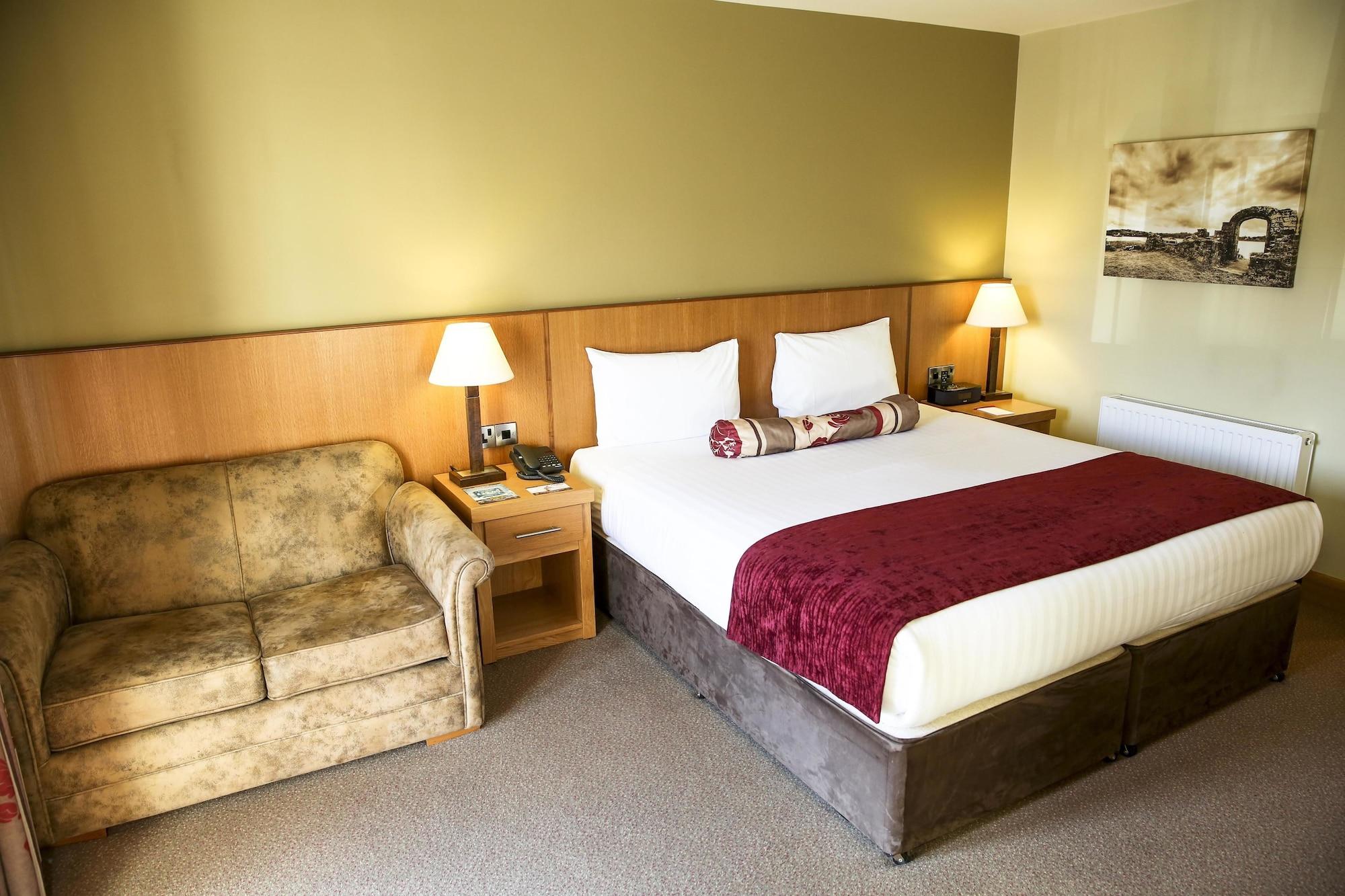 Belmore Court &